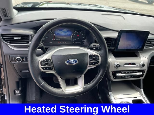 Used 2024 Ford Explorer XLT w/ Equipment Group 202A AWD/4WD image 13