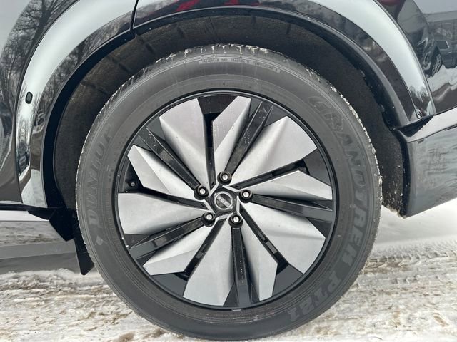Used 2024 Nissan Ariya AWD image 31
