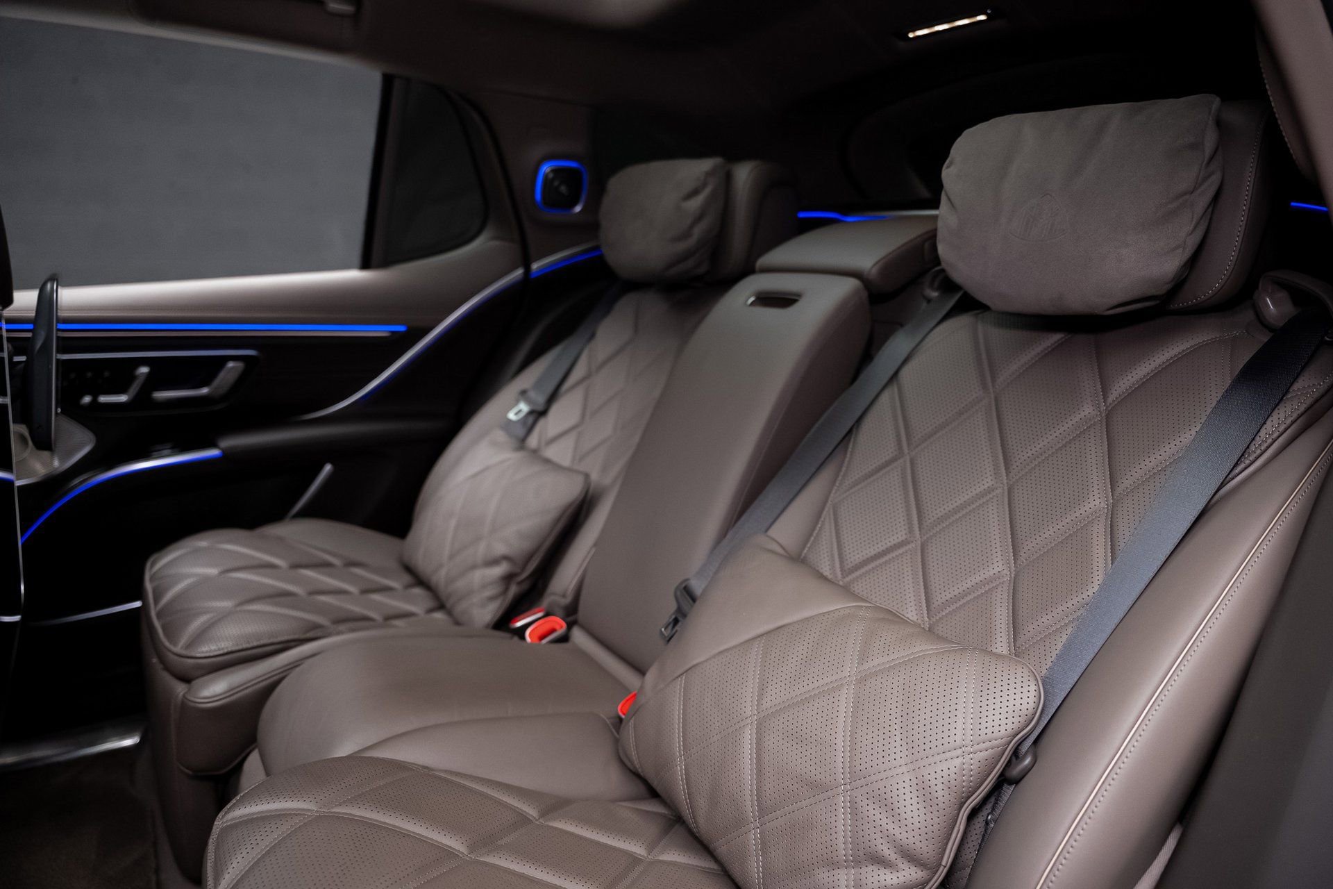 Used 2024 Mercedes-Benz Maybach EQS 680 4MATIC image 66