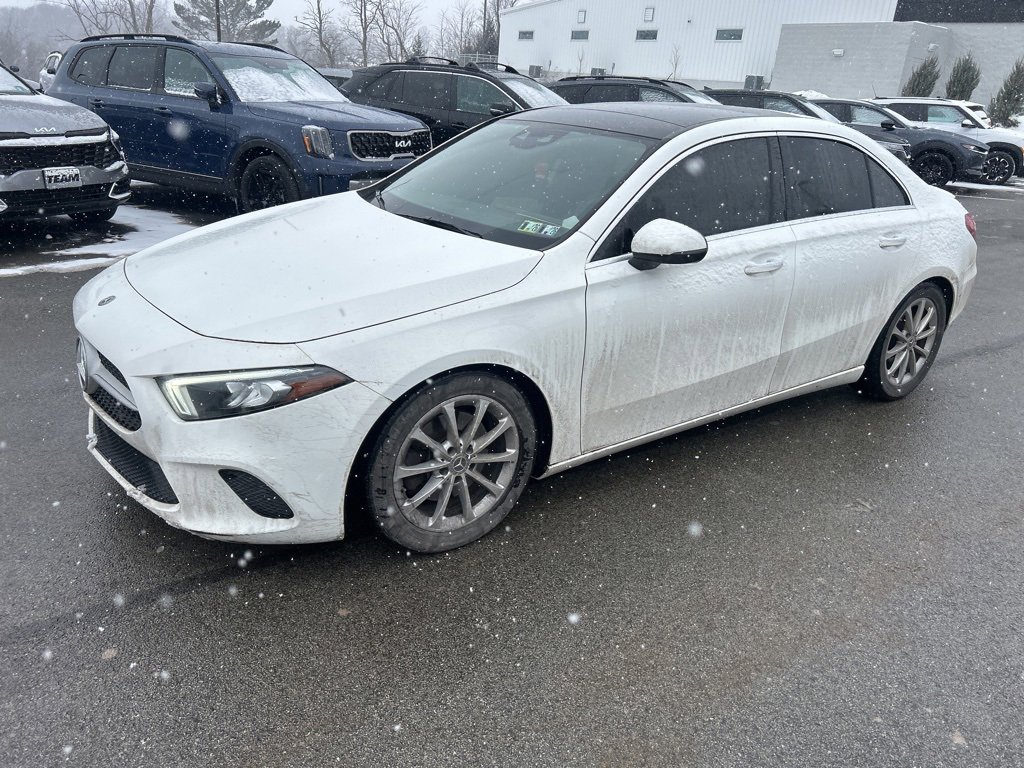 Used 2019 Mercedes-Benz A 220 4MATIC image 3