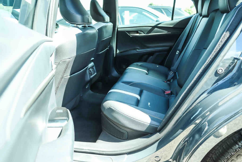 Used 2026 Toyota Camry SE FWD image 18