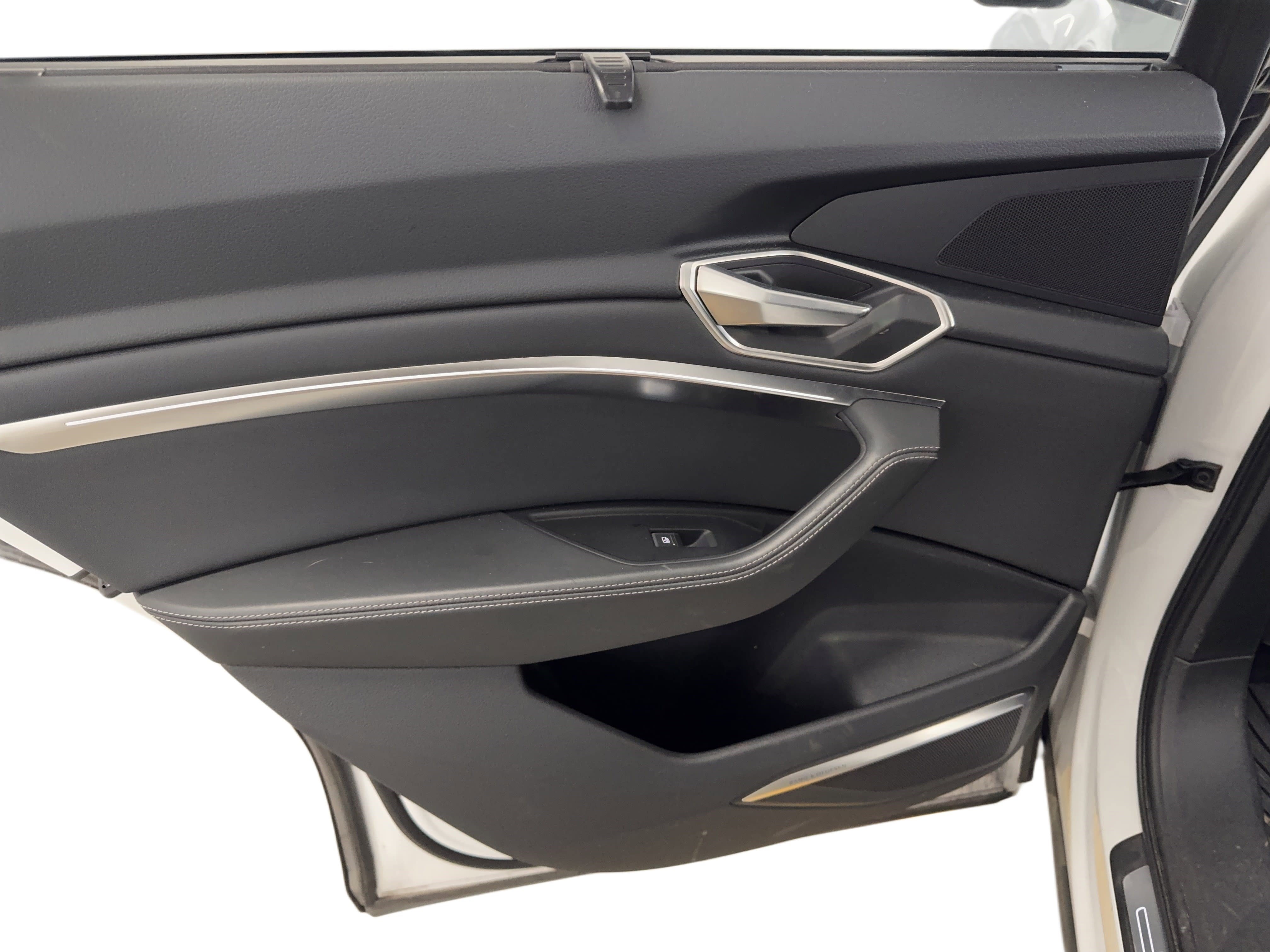 Certified 2024 Audi Q8 e-tron Prestige w/ Prestige Package image 17