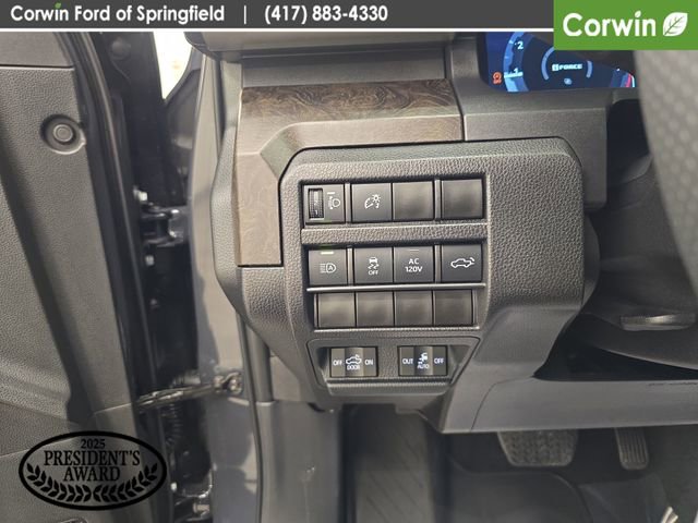 Used 2025 Toyota Tacoma Limited image 39