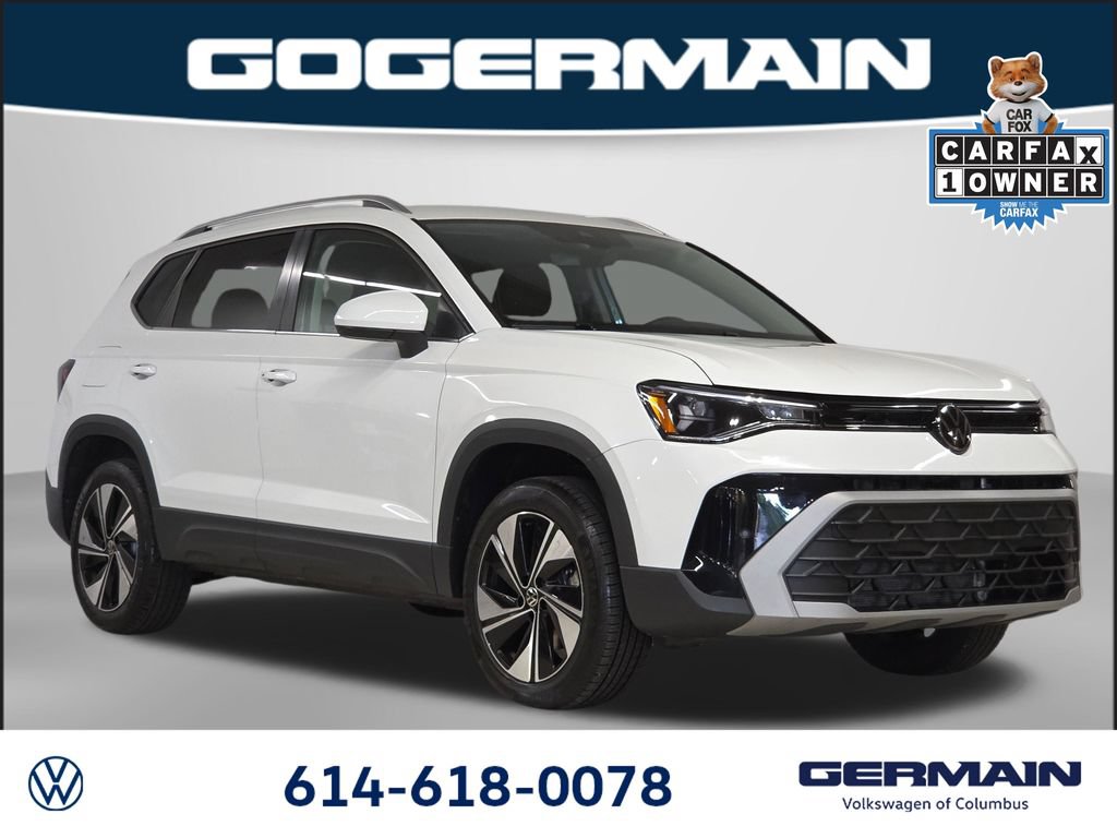 Used 2025 Volkswagen Taos SE AWD/4WD image 4
