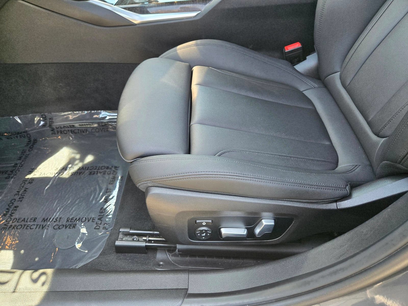 Used 2021 BMW 330i Sedan w/ Premium Package RWD image 10