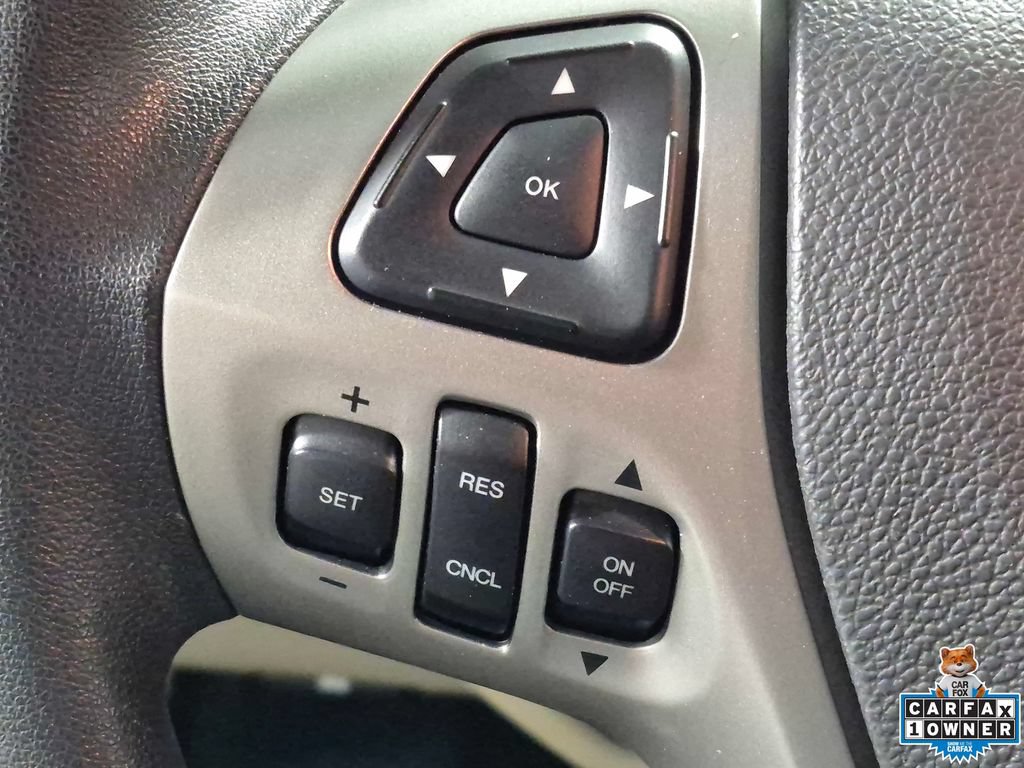 Used 2018 Ford Taurus SE FWD image 12