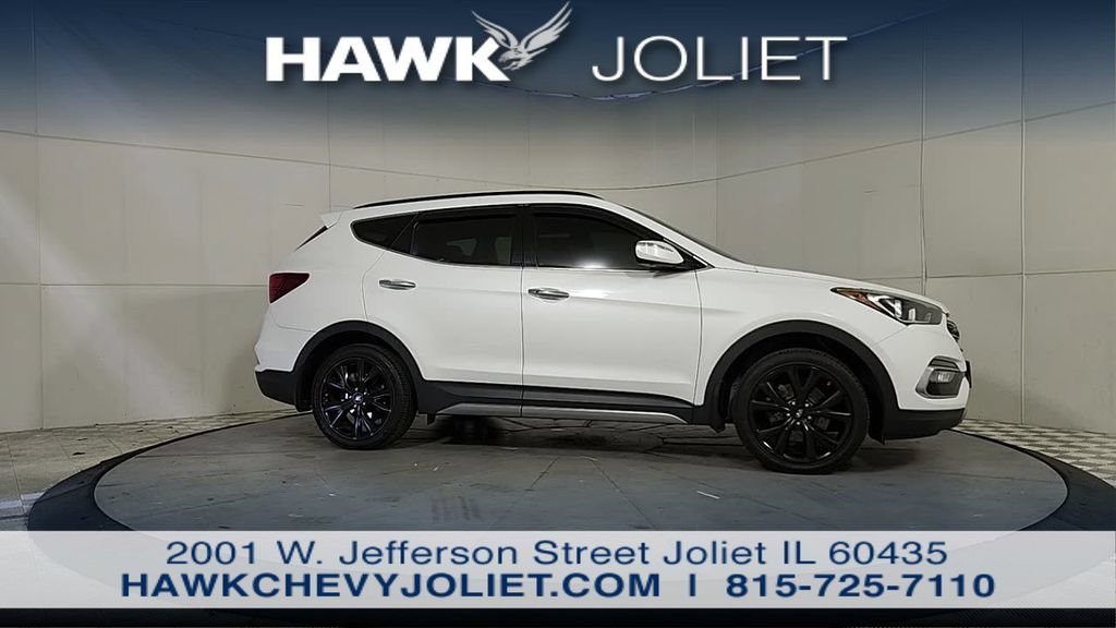 Used 2017 Hyundai Santa Fe Sport w/ Cargo Package FWD image 8