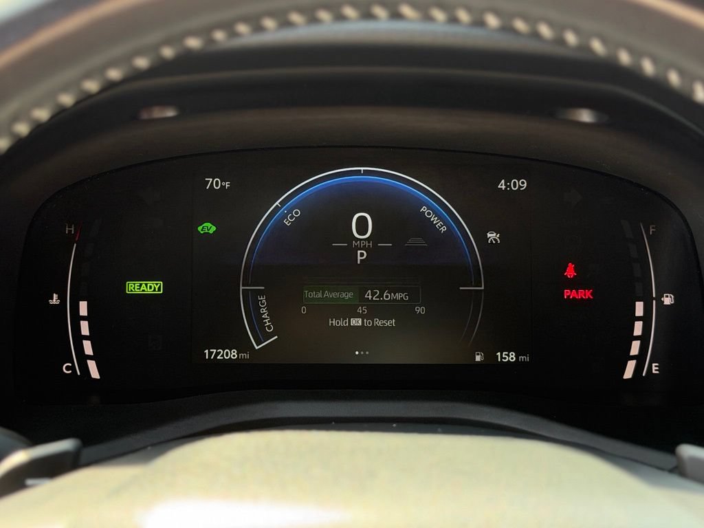 Used 2025 Toyota Camry SE w/ Convenience Package AWD/4WD image 14
