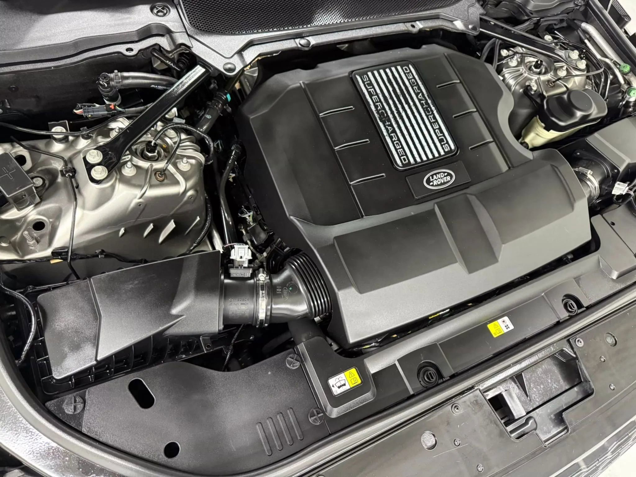 Used 2018 Land Rover Range Rover Supercharged image 66