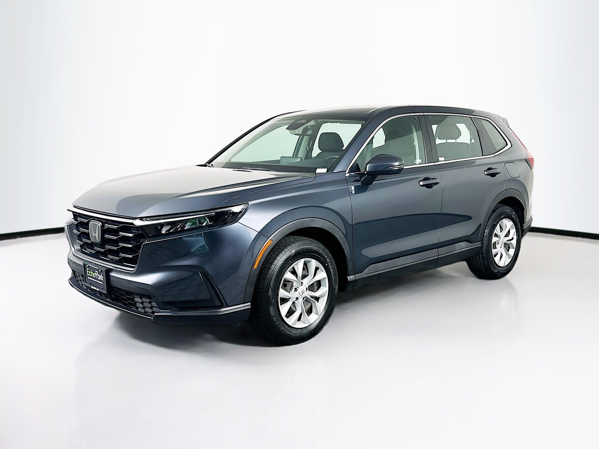 Used 2023 Honda CR-V LX image 3
