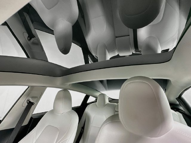 Used 2023 Tesla Model 3 Standard Range RWD image 16