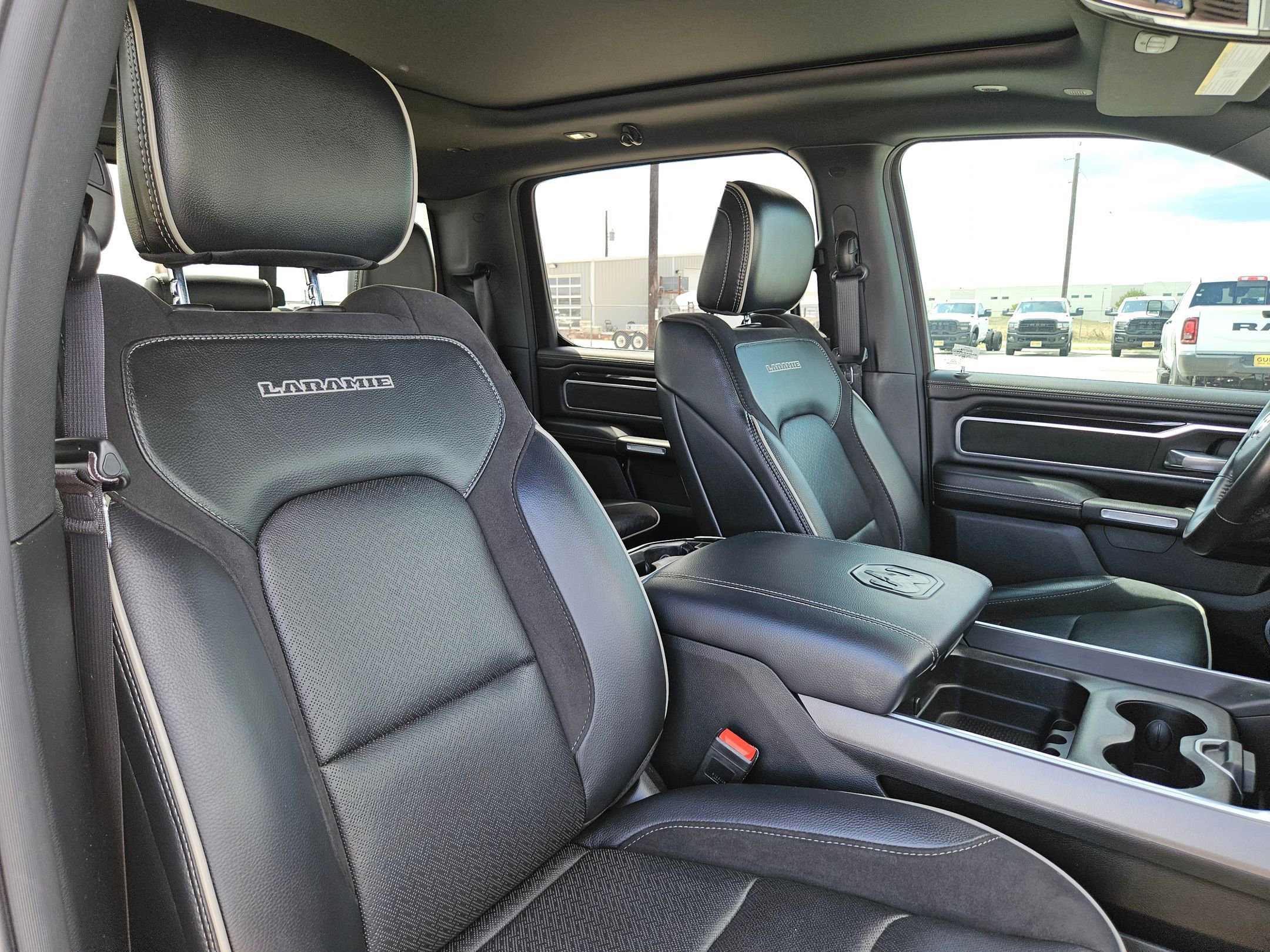 Certified 2021 RAM 1500 Laramie image 30