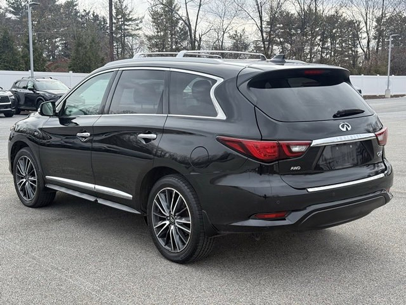 Used 2020 INFINITI QX60 Signature Edition image 5