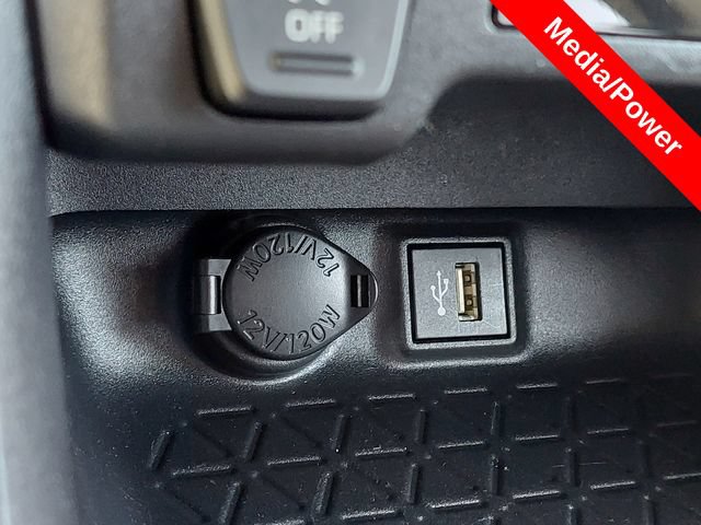 Certified 2025 Toyota RAV4 XLE AWD/4WD image 17