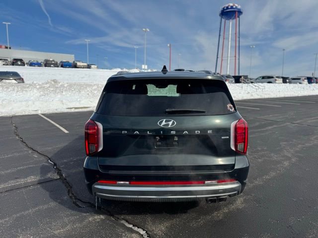 Used 2023 Hyundai Palisade Calligraphy image 4