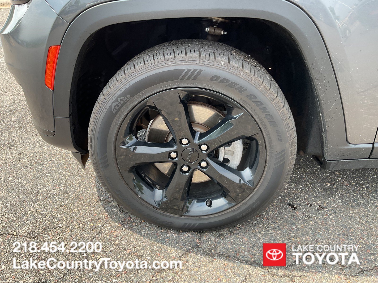 Used 2021 Jeep Grand Cherokee L Laredo AWD/4WD image 9