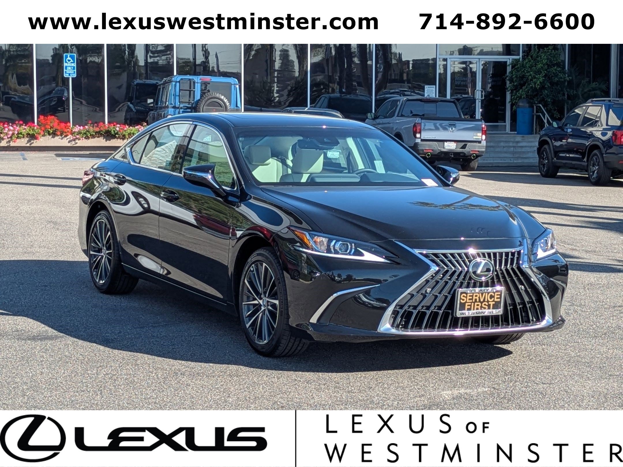 New 2025 Lexus ES 350 w/ Premium Package image 4
