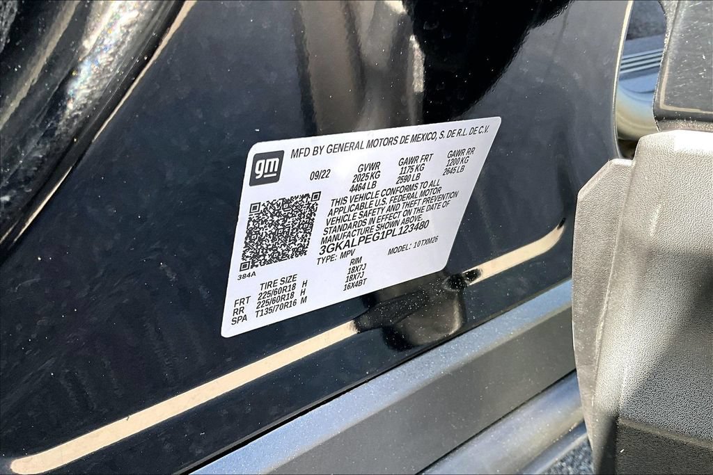 Used 2023 GMC Terrain SLT w/ LPO, Floor Liner Package FWD image 17