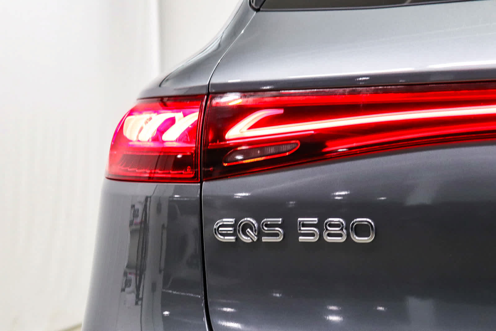 Certified 2023 Mercedes-Benz EQS 580 4MATIC SUV image 11
