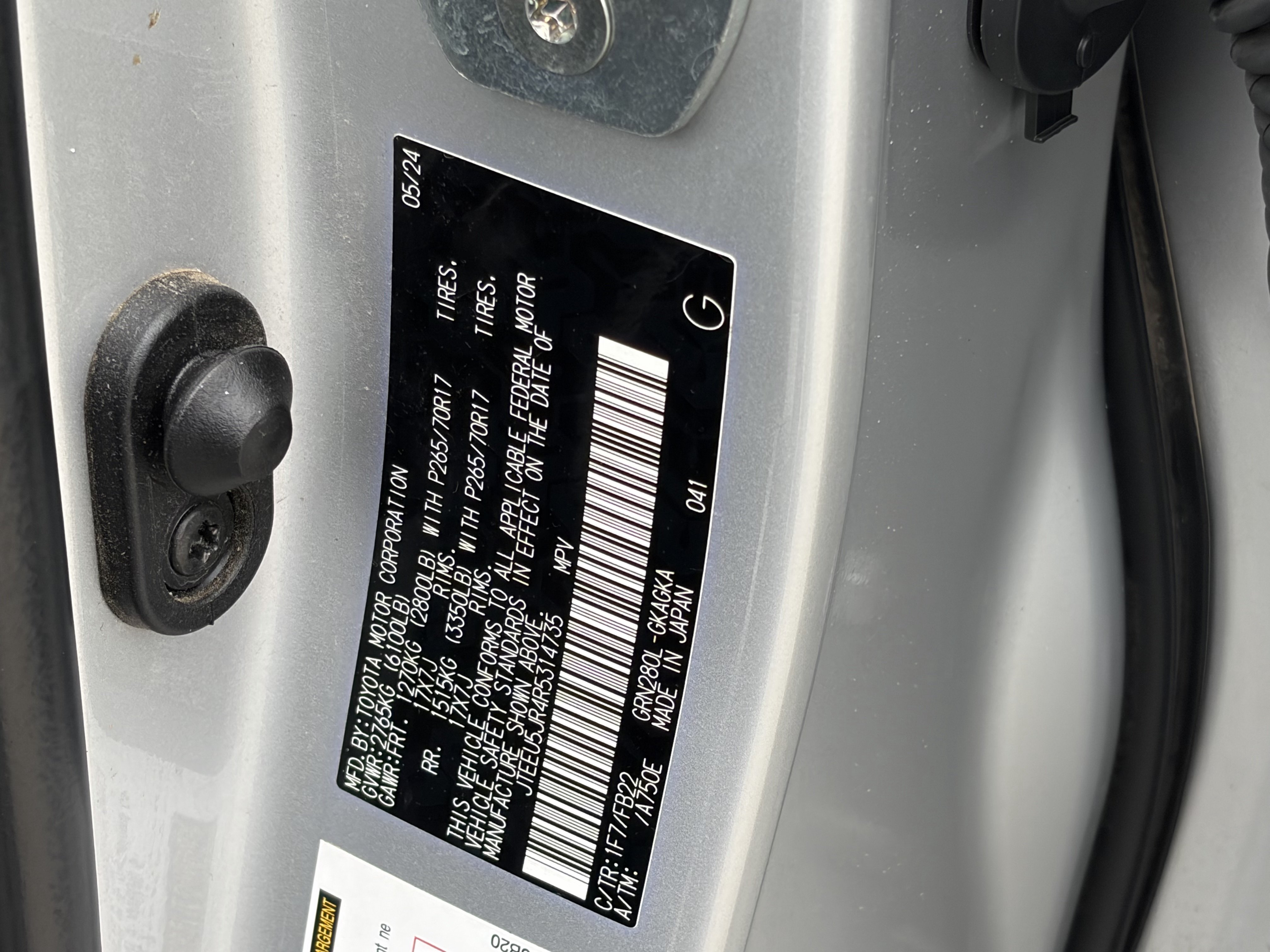 Certified 2024 Toyota 4Runner SR5 RWD image 30