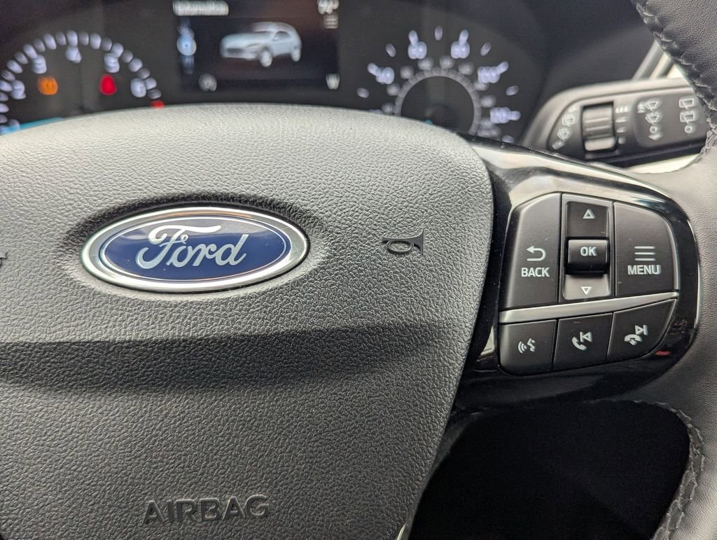 Used 2022 Ford Escape SE w/ Convenience Package FWD image 15