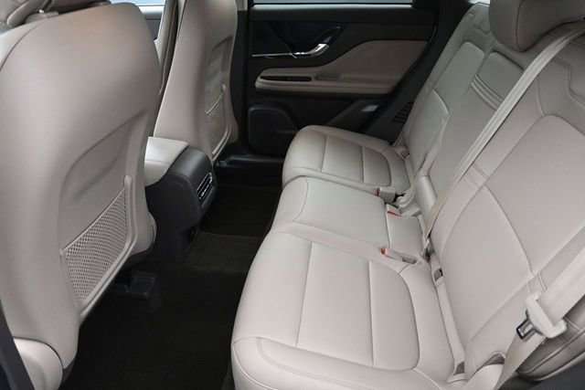 Used 2023 Lincoln Corsair AWD image 21