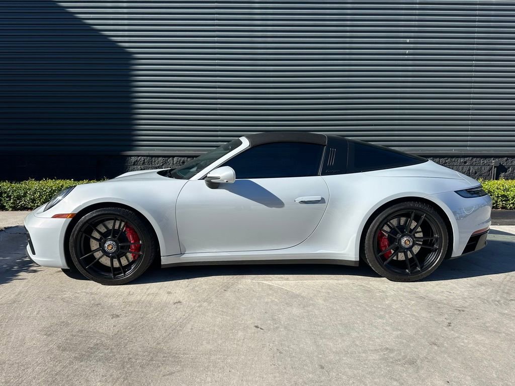 Certified 2024 Porsche 911 Targa 4 GTS image 2