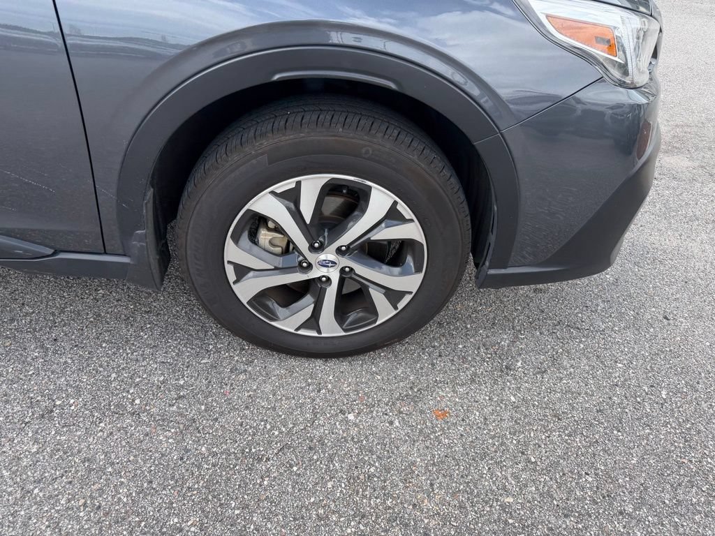 Used 2021 Subaru Outback Limited XT AWD/4WD image 4