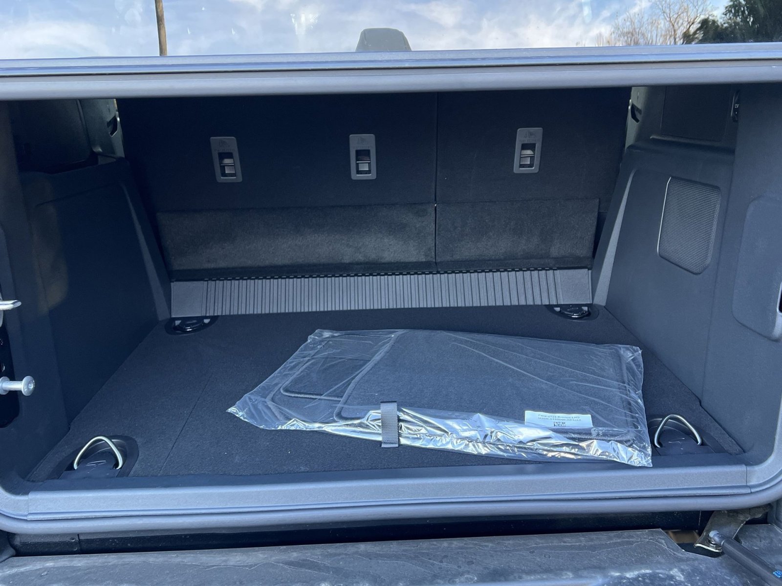 New 2025 Ford Bronco Outer Banks image 25