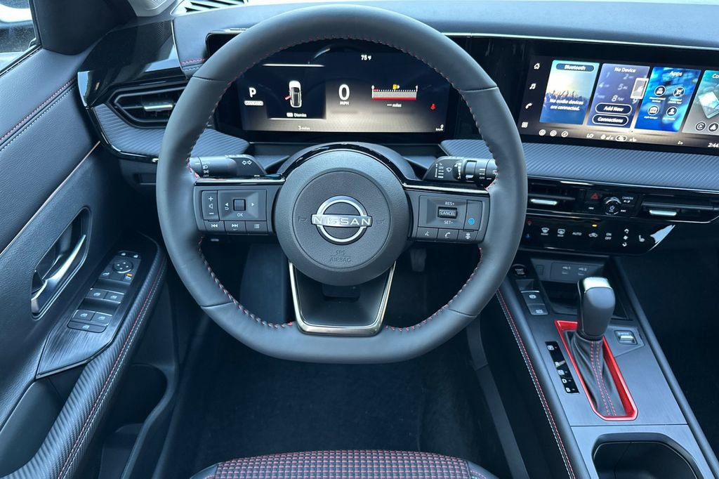 New 2026 Nissan Kicks SR image 12