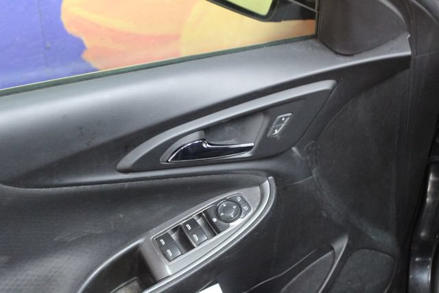 Used 2017 Chevrolet Malibu LS FWD image 13