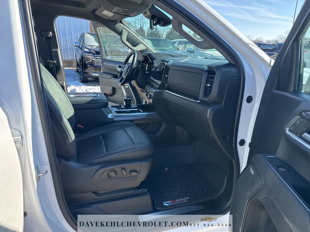 Used 2022 Chevrolet Silverado 1500 LTZ image 28