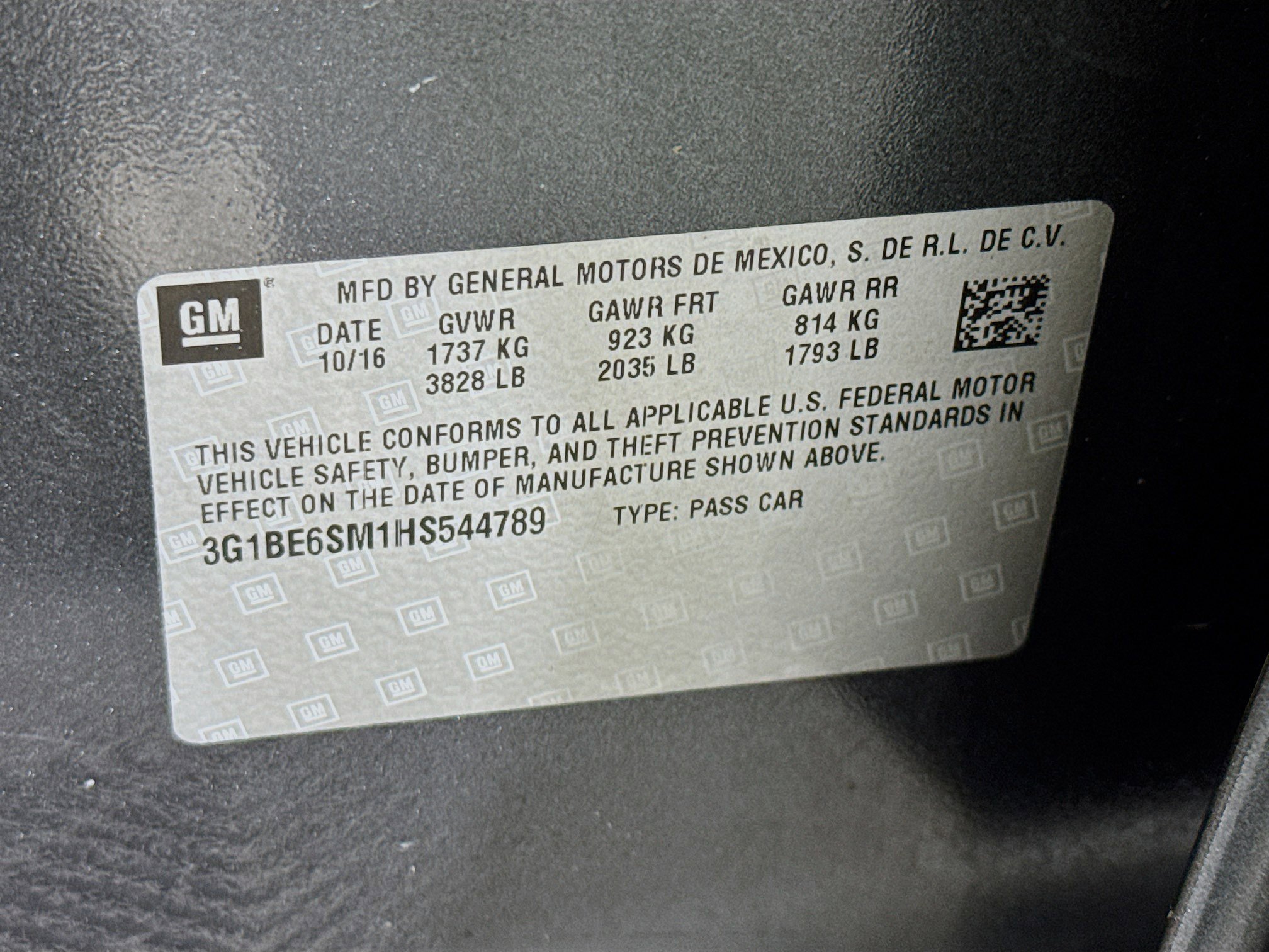 Used 2017 Chevrolet Cruze LT w/ Convenience Package FWD image 39