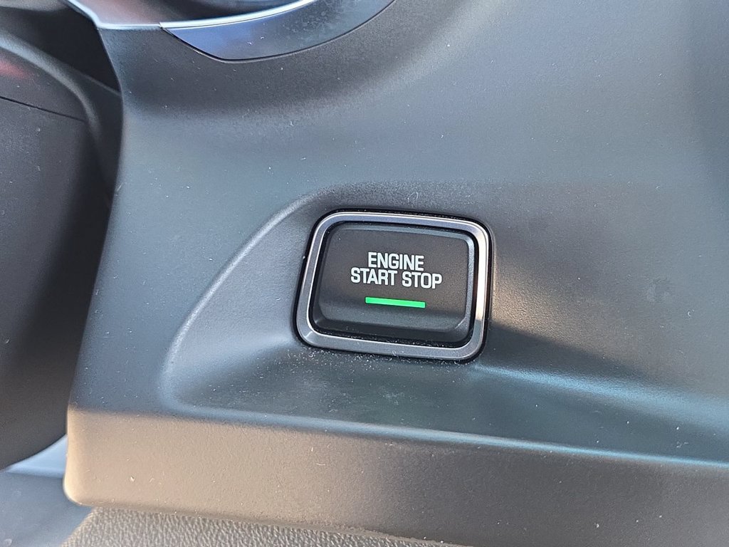 Used 2024 Chevrolet Camaro LT RWD image 17