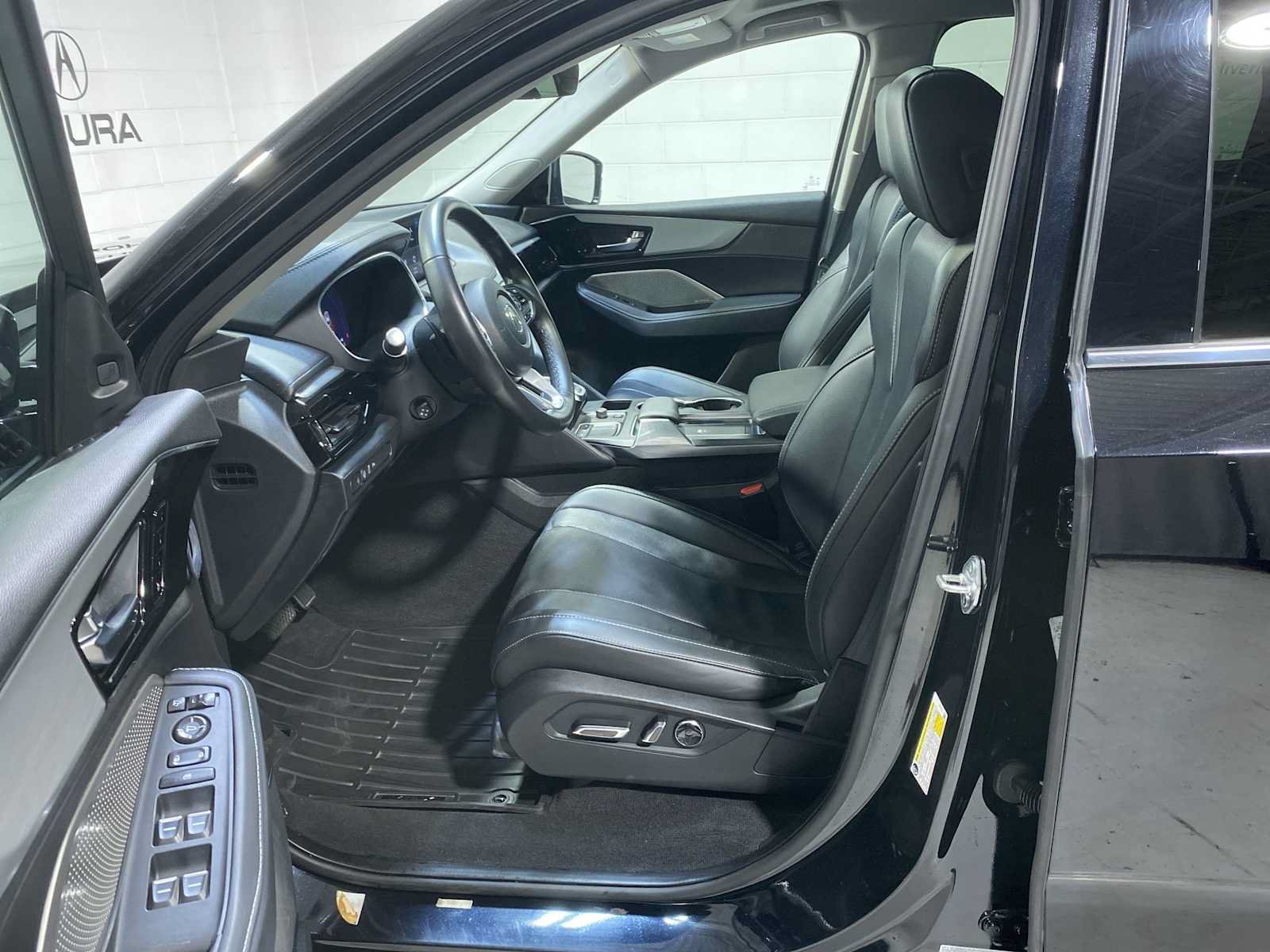 Used 2024 Acura MDX SH-AWD w/ Technology Package video 2