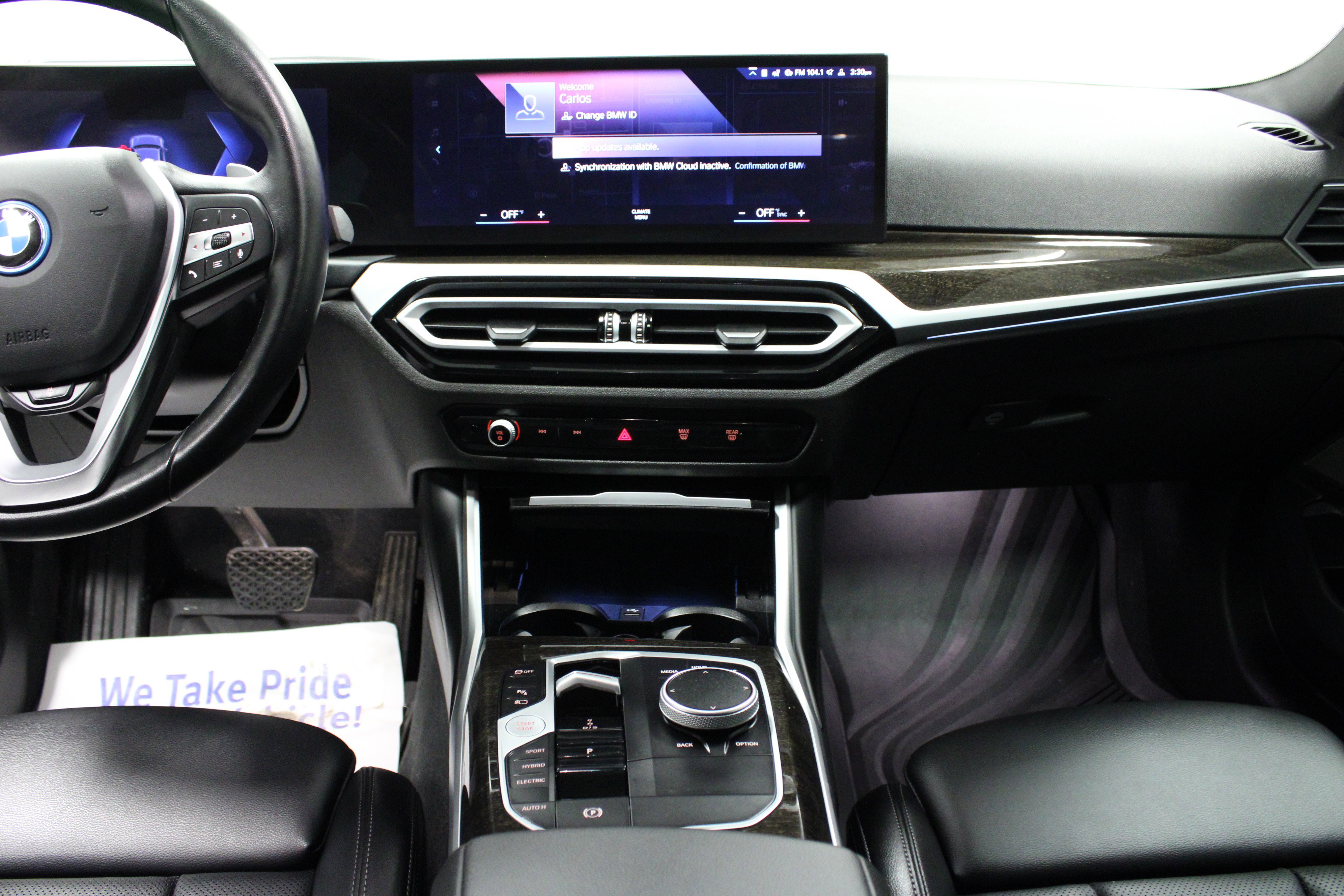 Used 2023 BMW 330e xDrive w/ Premium Package AWD/4WD image 17