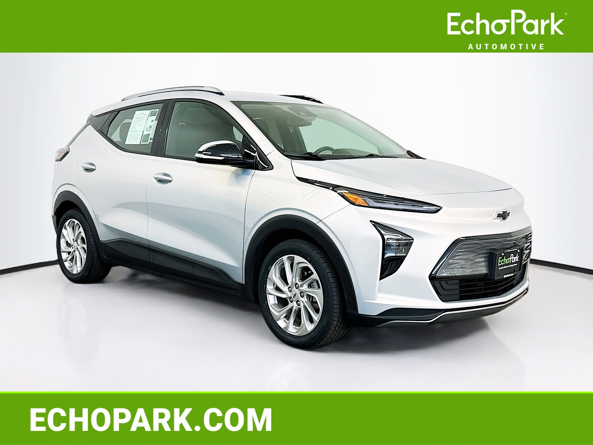 Used 2023 Chevrolet Bolt EUV LT w/ Driver Confidence Package image 1