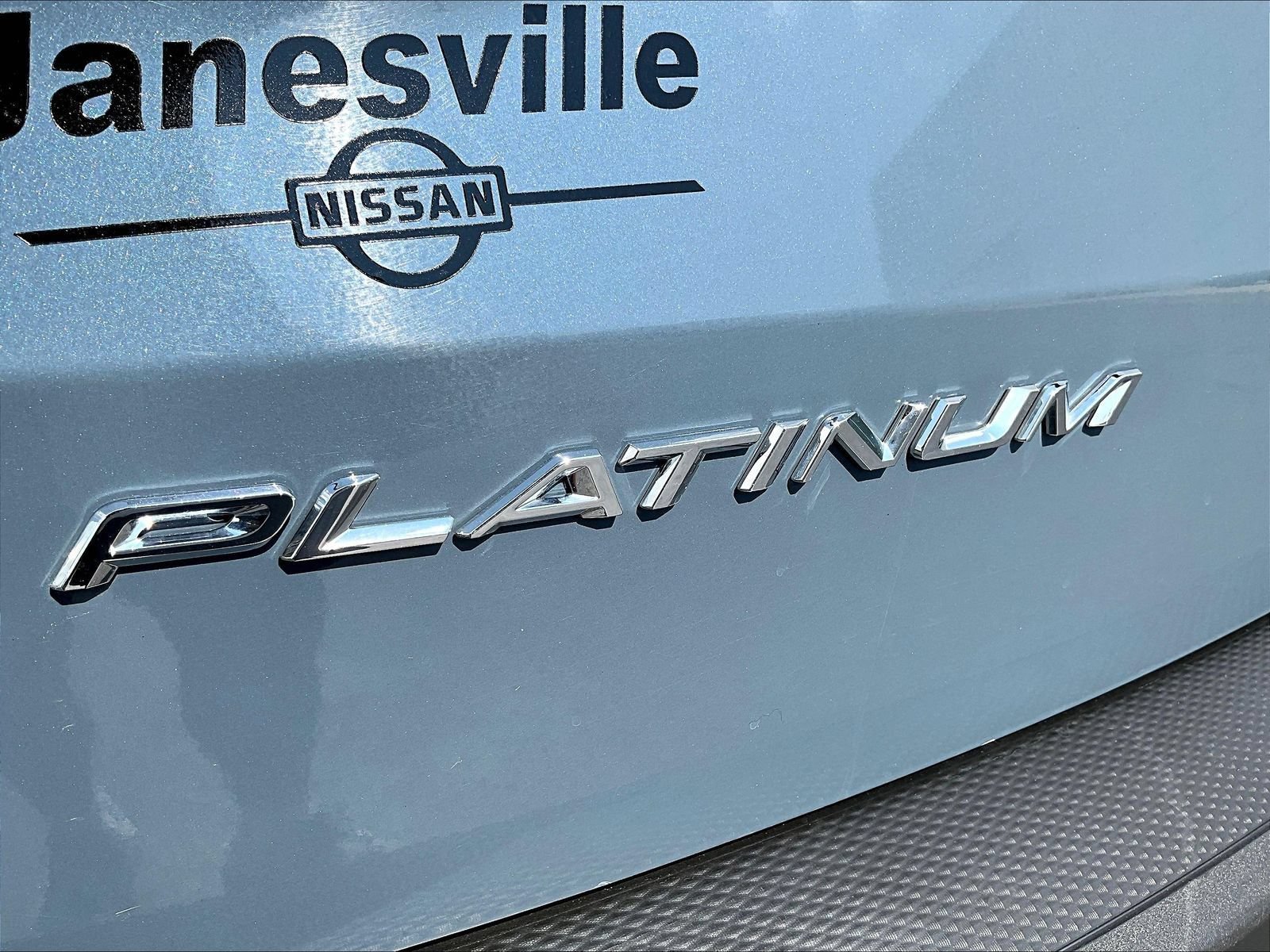 Used 2025 Ford Escape Platinum AWD/4WD image 27