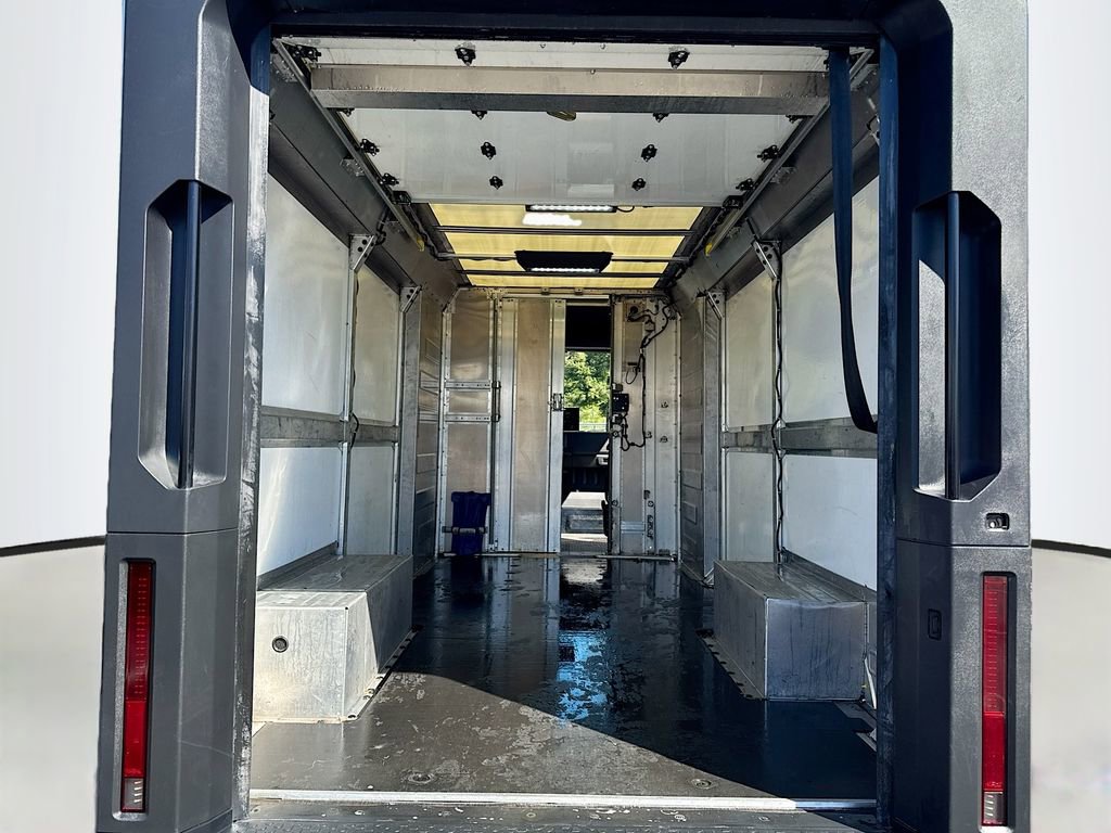 Used 2023 Chevrolet Brightdrop 600 w/ Active Safety Package 2 image 10