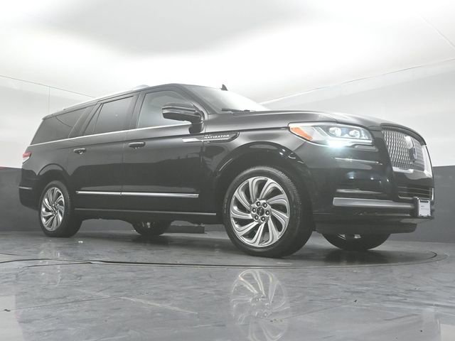 Certified 2022 Lincoln Navigator L Reserve image 33
