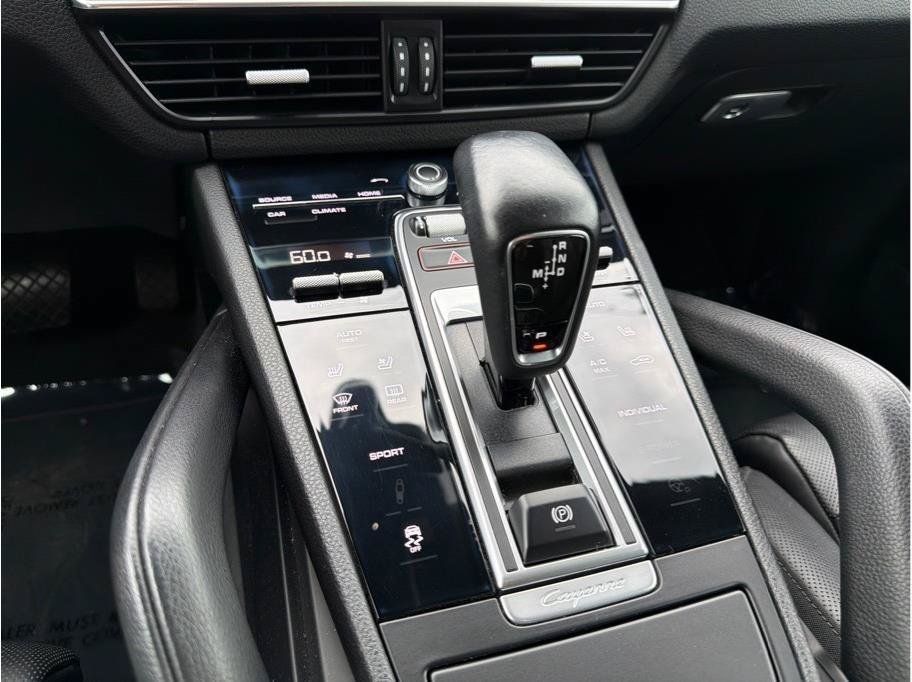 Used 2019 Porsche Cayenne S AWD/4WD image 21