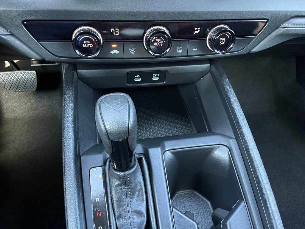 Certified 2025 Honda Accord LX image 18