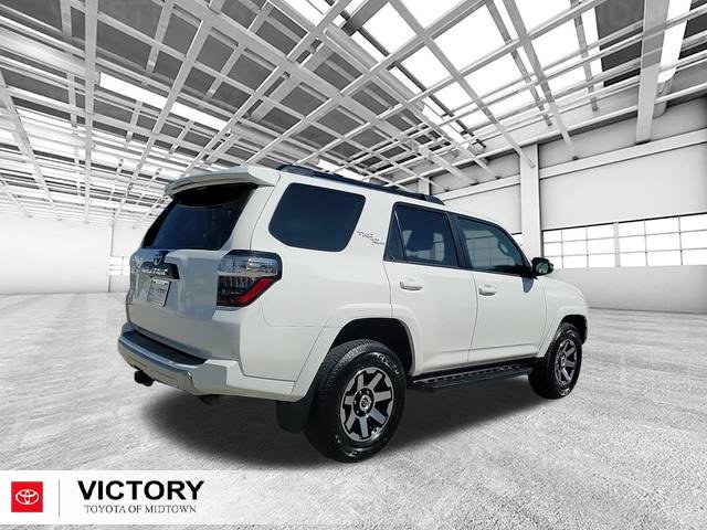 Certified 2022 Toyota 4Runner TRD Off-Road Premium image 3