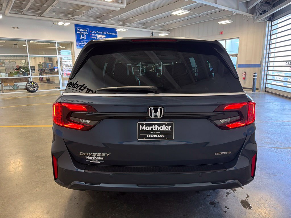 New 2027 Honda Odyssey Touring image 6