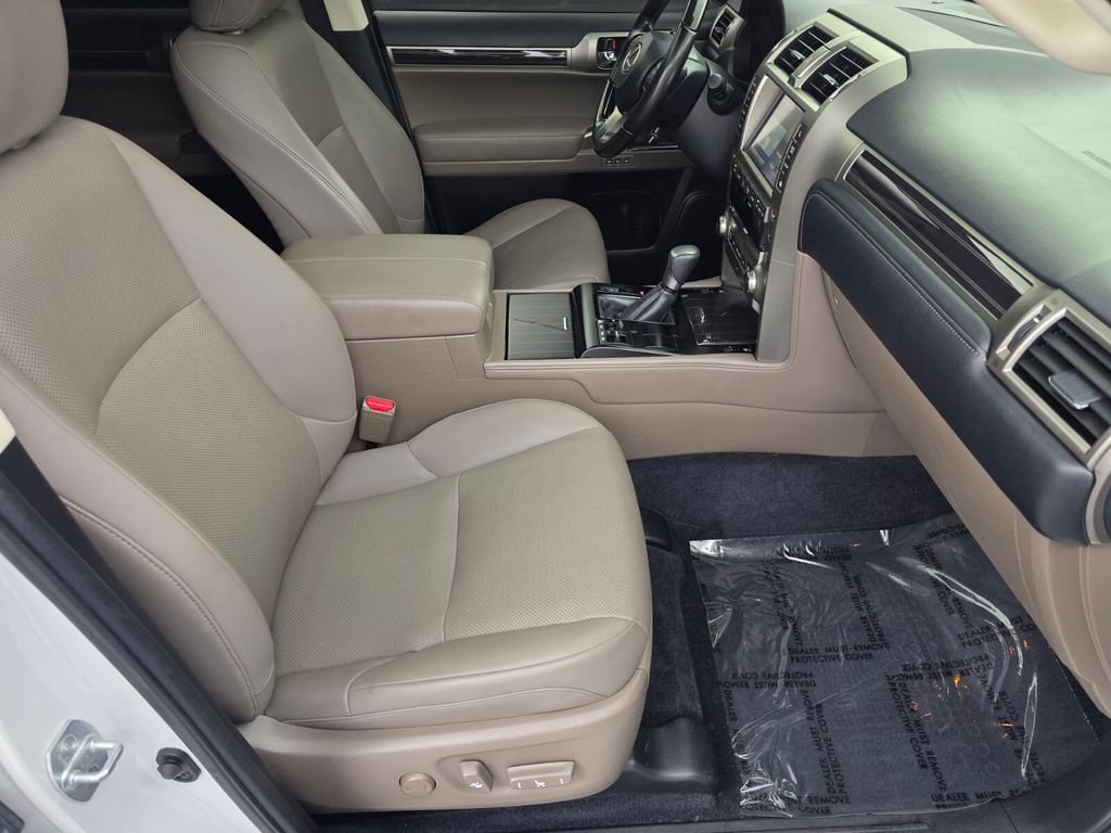 Used 2021 Lexus GX 460 Premium w/ Premium Package AWD/4WD image 30
