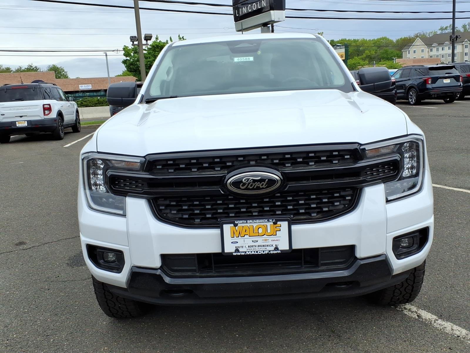 New 2026 Ford Ranger XLT w/ Black Appearance Package AWD/4WD image 2
