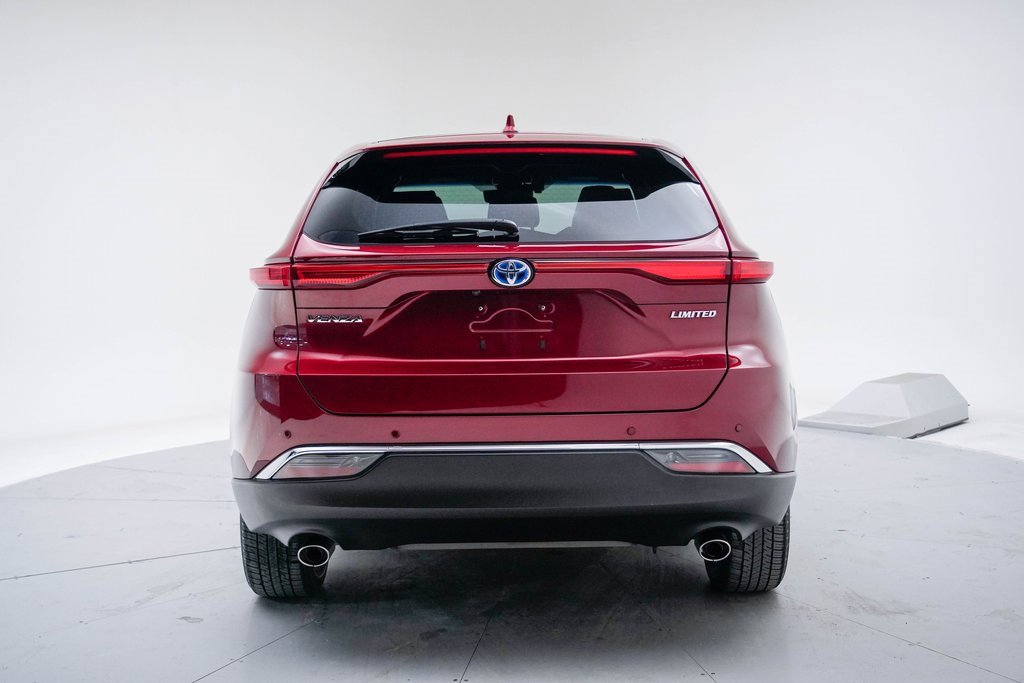 Used 2024 Toyota Venza Limited image 9