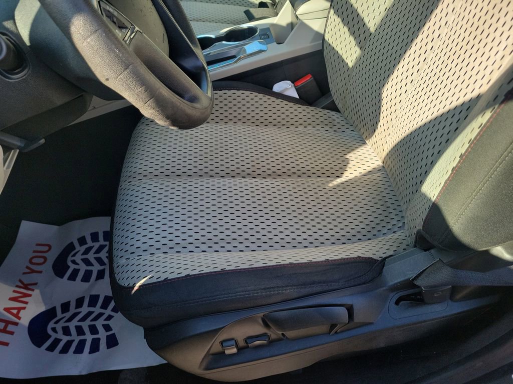 Used 2012 Chevrolet Equinox LS image 19