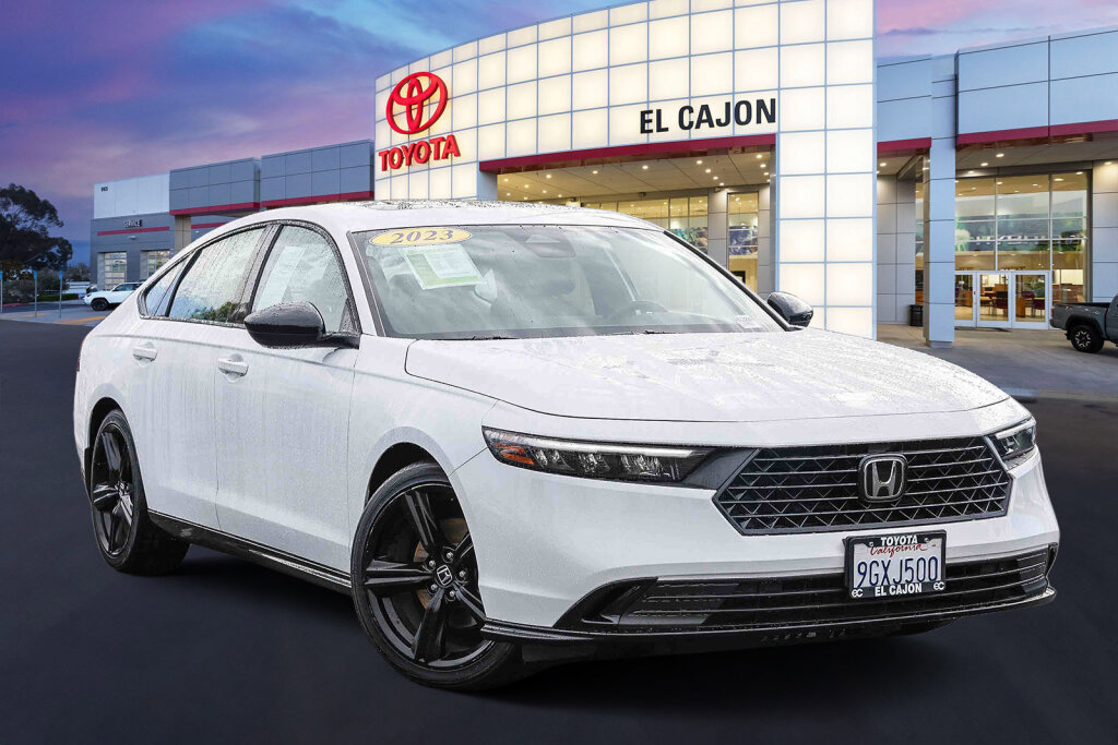 Used 2023 Honda Accord Sport image 1