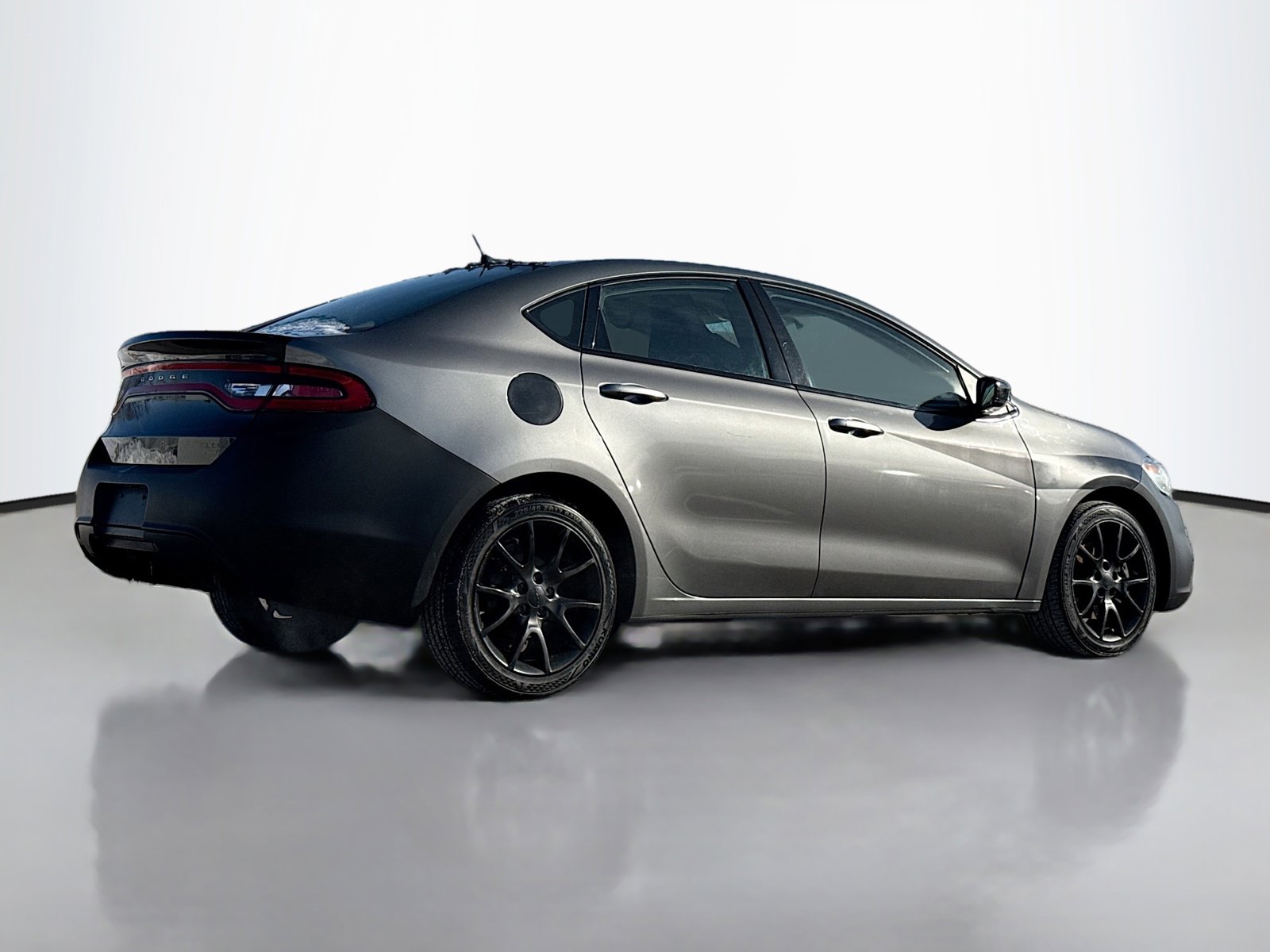 Used 2013 Dodge Dart SXT image 2